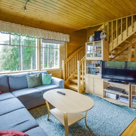 펜션 Vuorimaja By Interhome